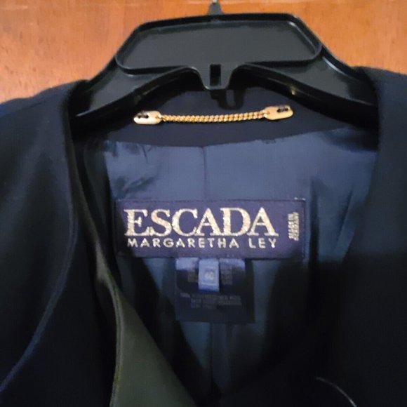 Vintage Escada By Margaretha Ley Black Blazer Size 40 - Picture 3 of 5